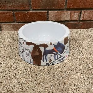 Dog water or food bowl like new